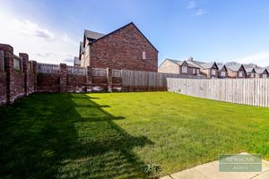 Photo 32- click for photo gallery